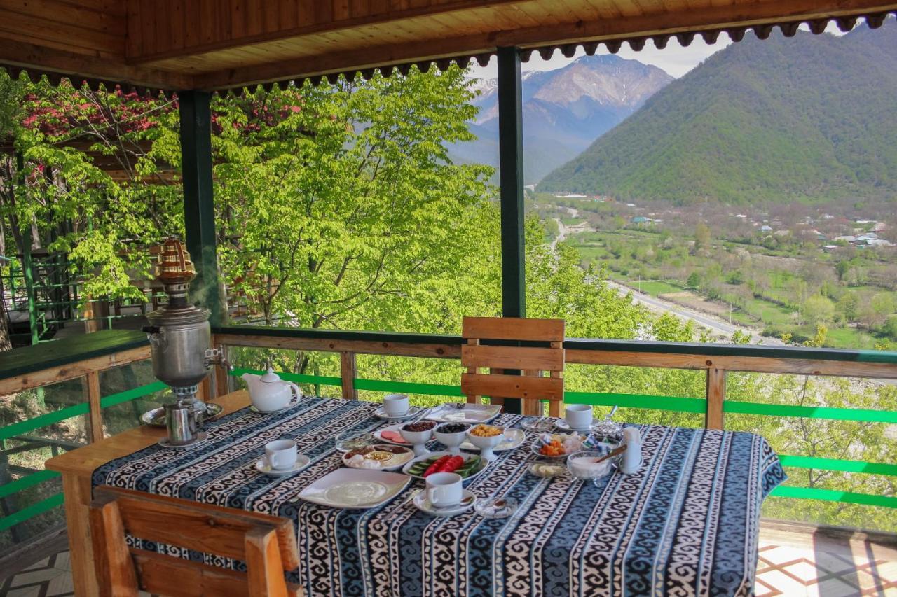 Kungut Hotel&Resort Şǝki Exterior foto